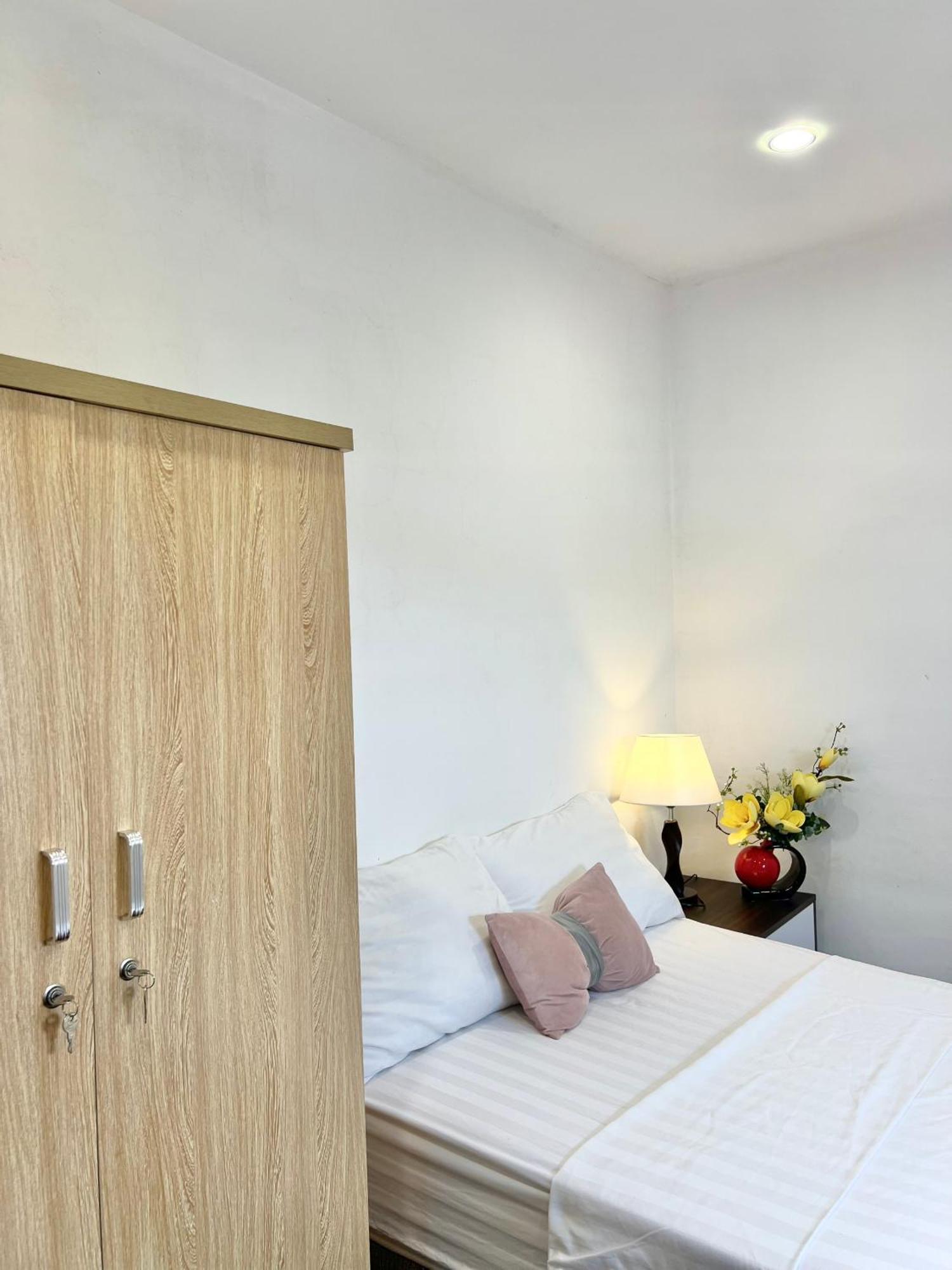 Ivy Hotel & Apartment - Stay 24H Hanoj Pokoj fotografie